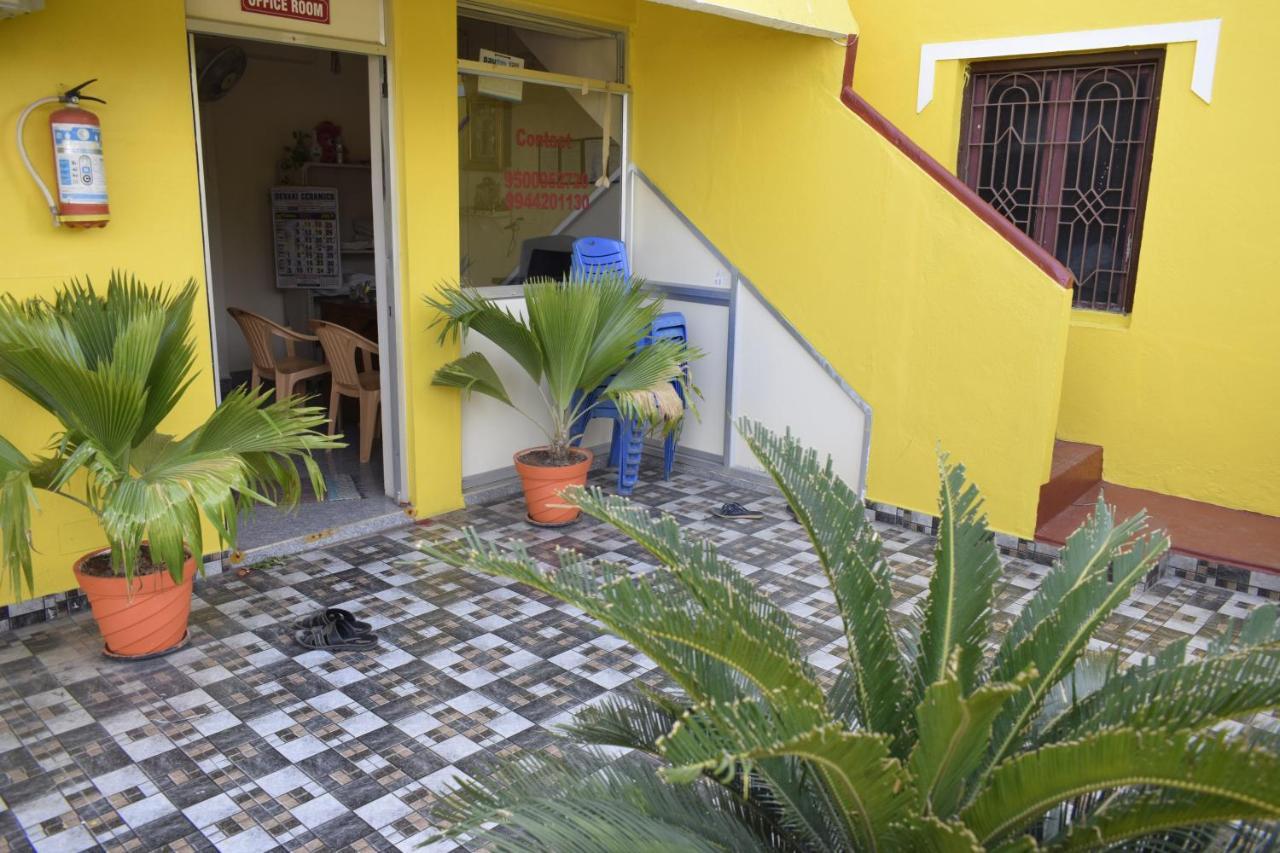 A P Guest House Puducherry Exterior foto